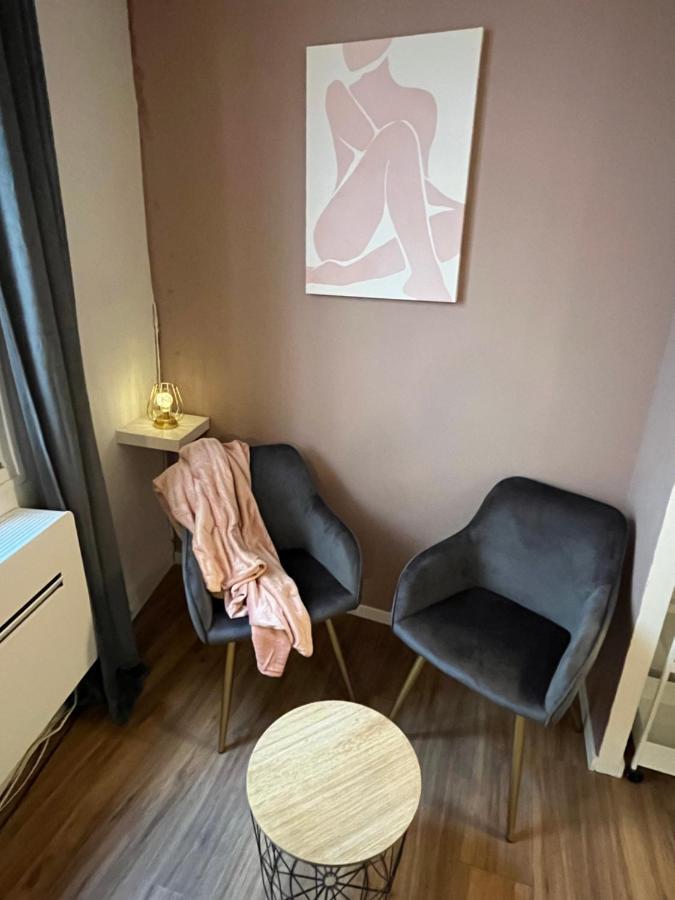 Aux Demoiselles D'Avignon Appartement Buitenkant foto