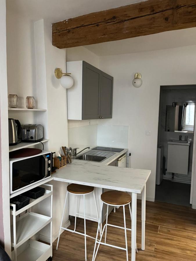 Aux Demoiselles D'Avignon Appartement Buitenkant foto