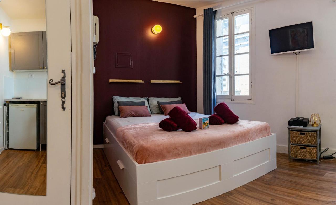 Aux Demoiselles D'Avignon Appartement Buitenkant foto